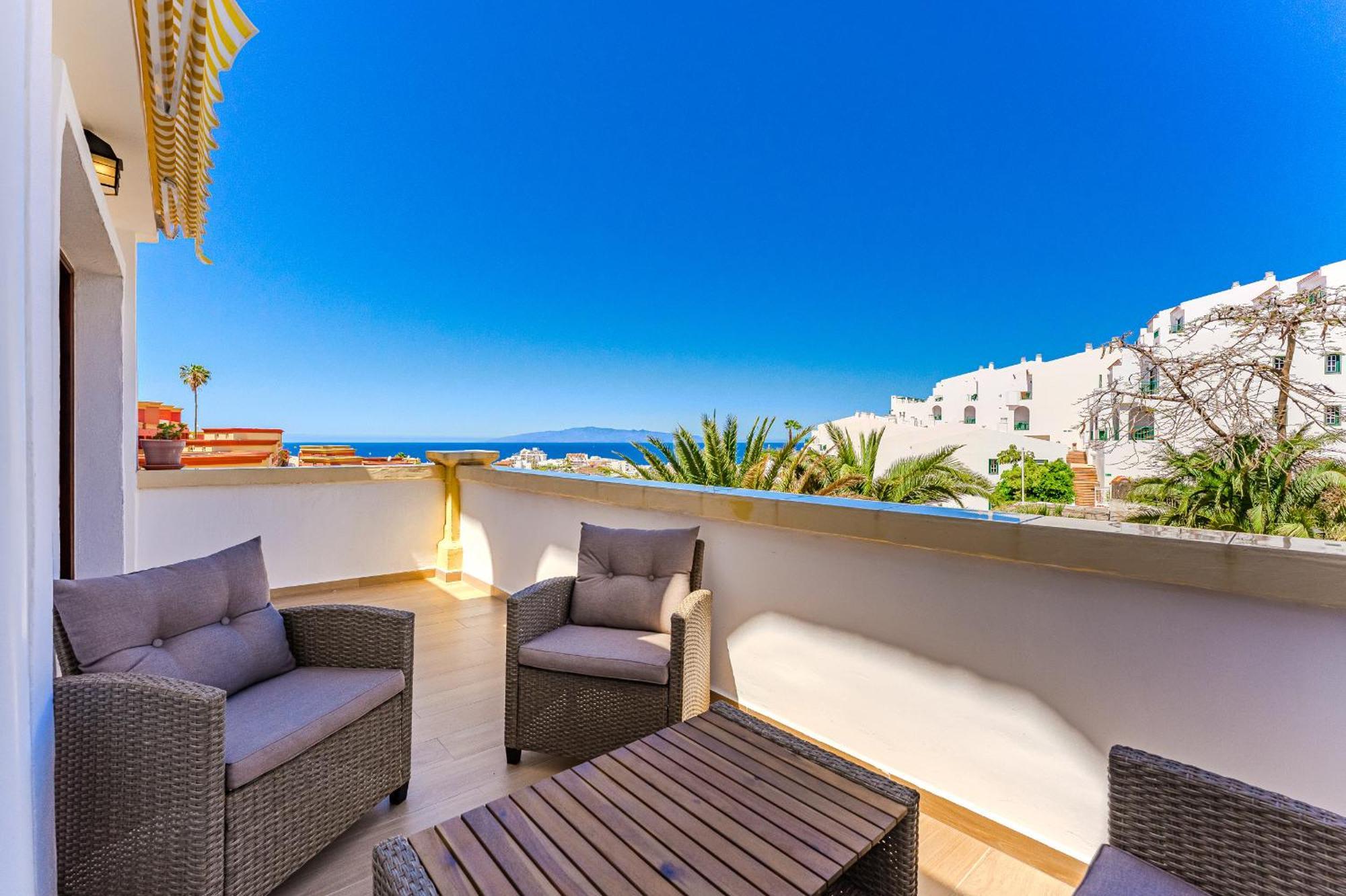 Sea'esta 1br Ocean View 2 Smart Tv 2 Pool Apartment *